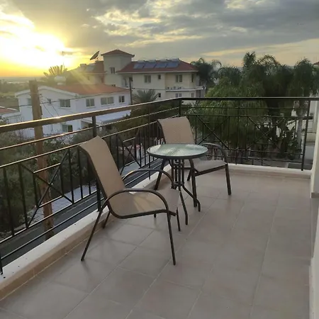 Apartment 2 Bedroom Penthouse *