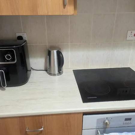2 Bedroom Penthouse * Kiti