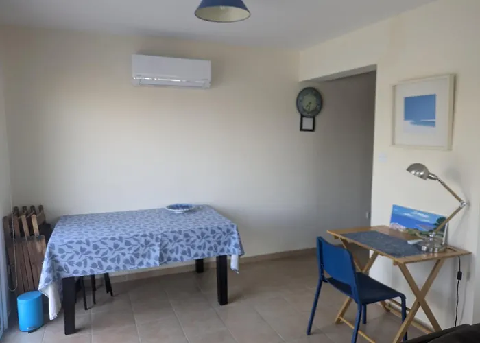 2 Bedroom Penthouse Apartment Kiti