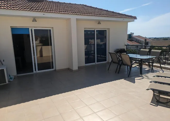 2 Bedroom Penthouse Kiti